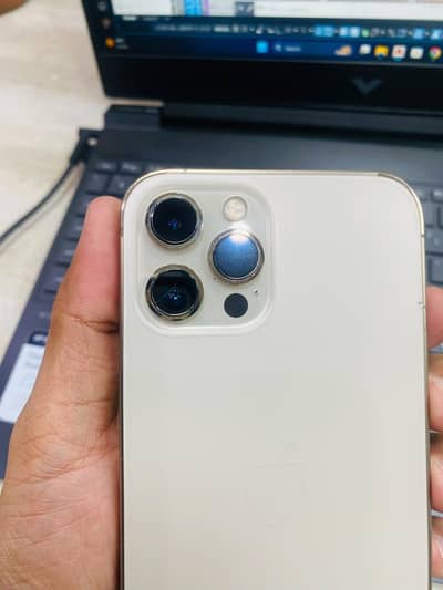 Apple iPhone 12 Pro Max