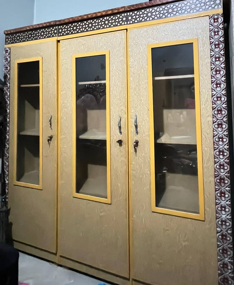 showcase,dressing 2