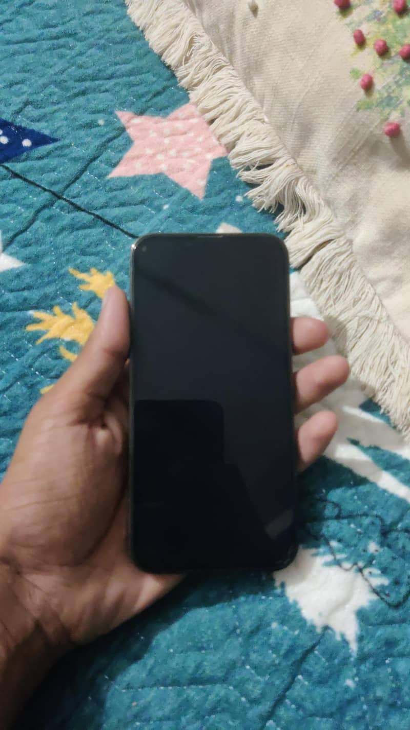 Apple iPhone 13 Pro 1