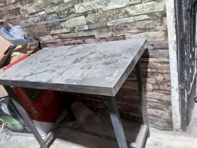 TABLE / CHAIR / CHULAY ETC ALL RESTAURANT/HOTEL ITEMS AVAILABLE