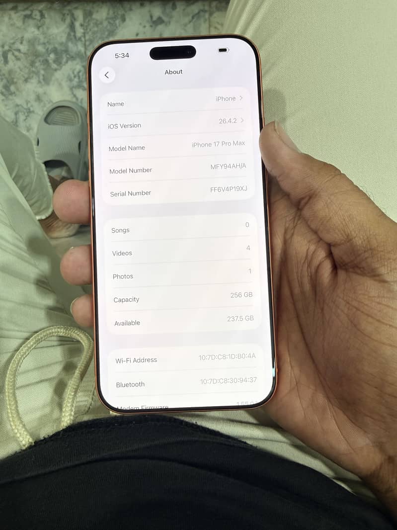 Apple iPhone 17 Pro Max 1