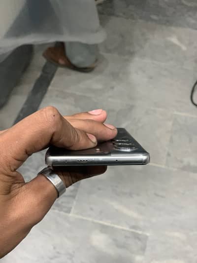 Tecno CAMON 40