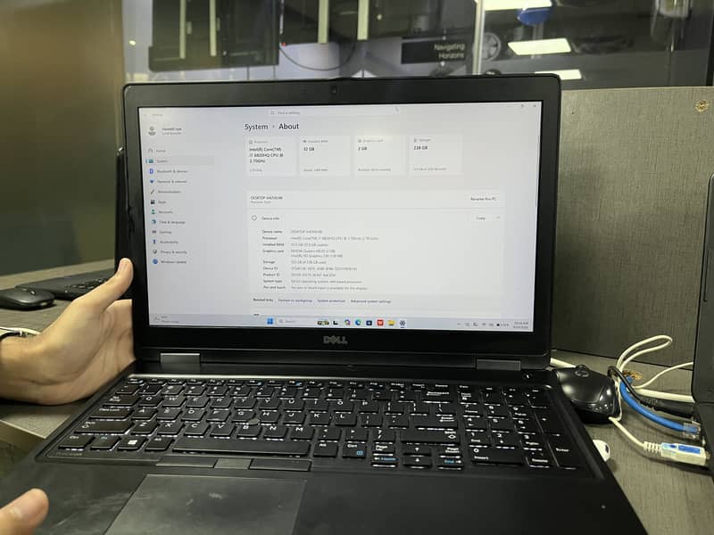 Dell Precision 3520 6