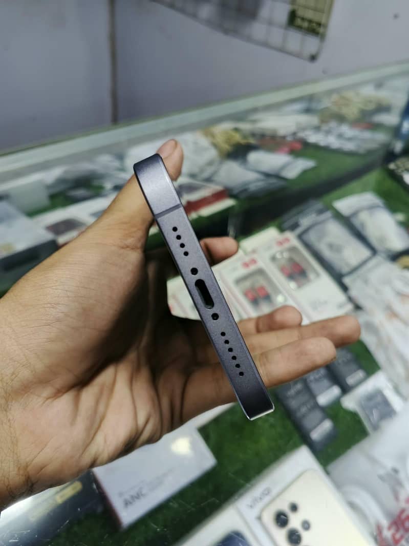 Apple iPhone 14 plus 1