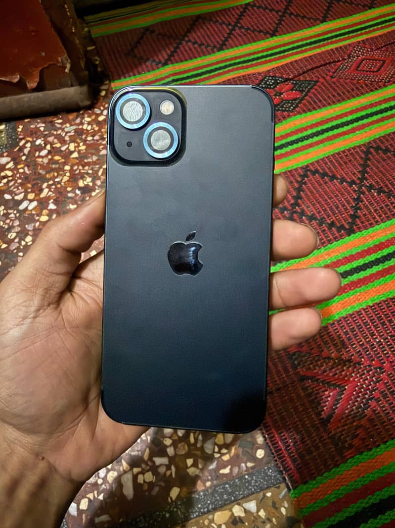 Apple iPhone 13 1
