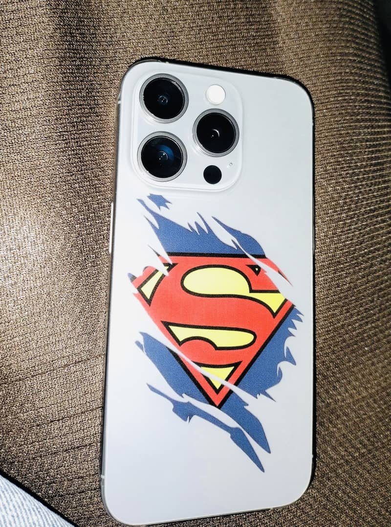 Apple iPhone 15 Pro 2