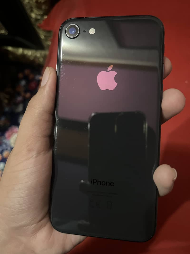 Apple iPhone 8 2