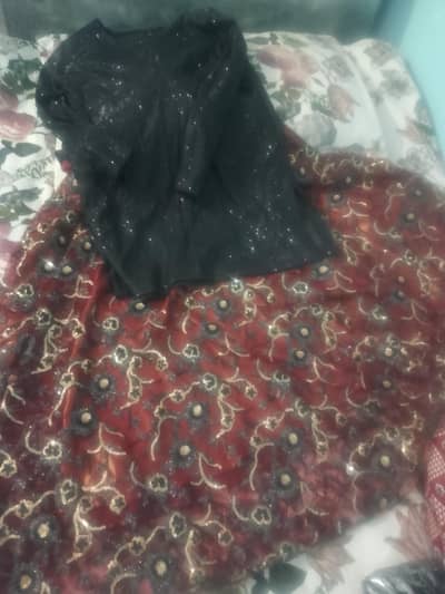 party ware size 34
