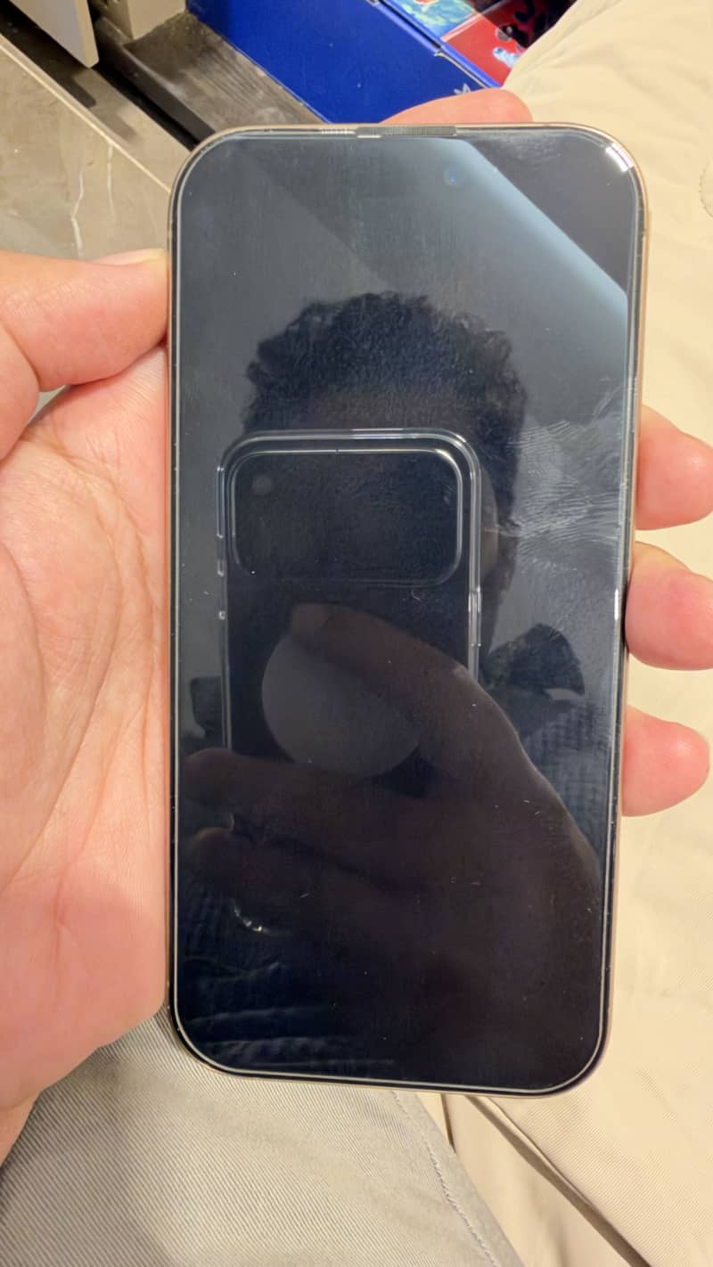 Apple iPhone 16 Pro 7