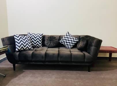 5 sitter sofa in good condition for sale home use
