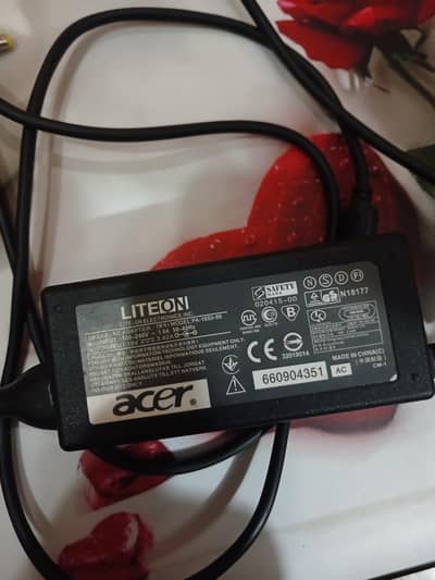 ACER POWERFULL CHARGER