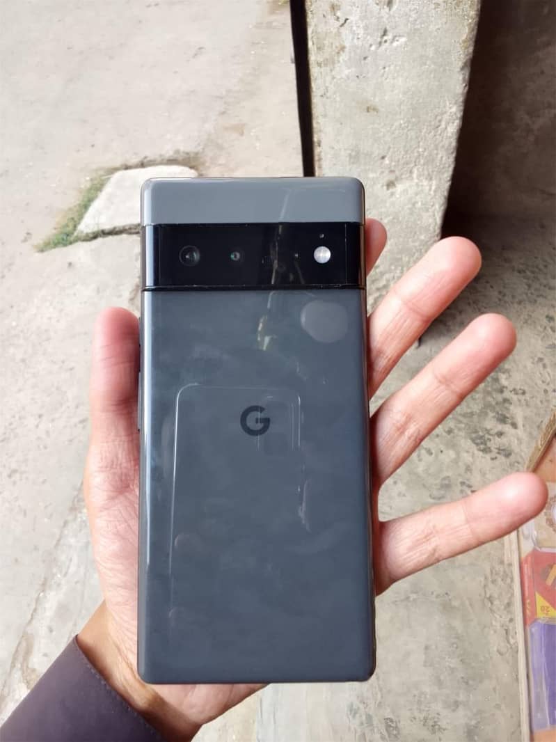 Google Pixel 6 Pro 2