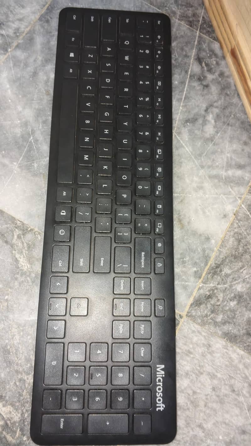 Original Microsoft Bluetooth Keyboard 2