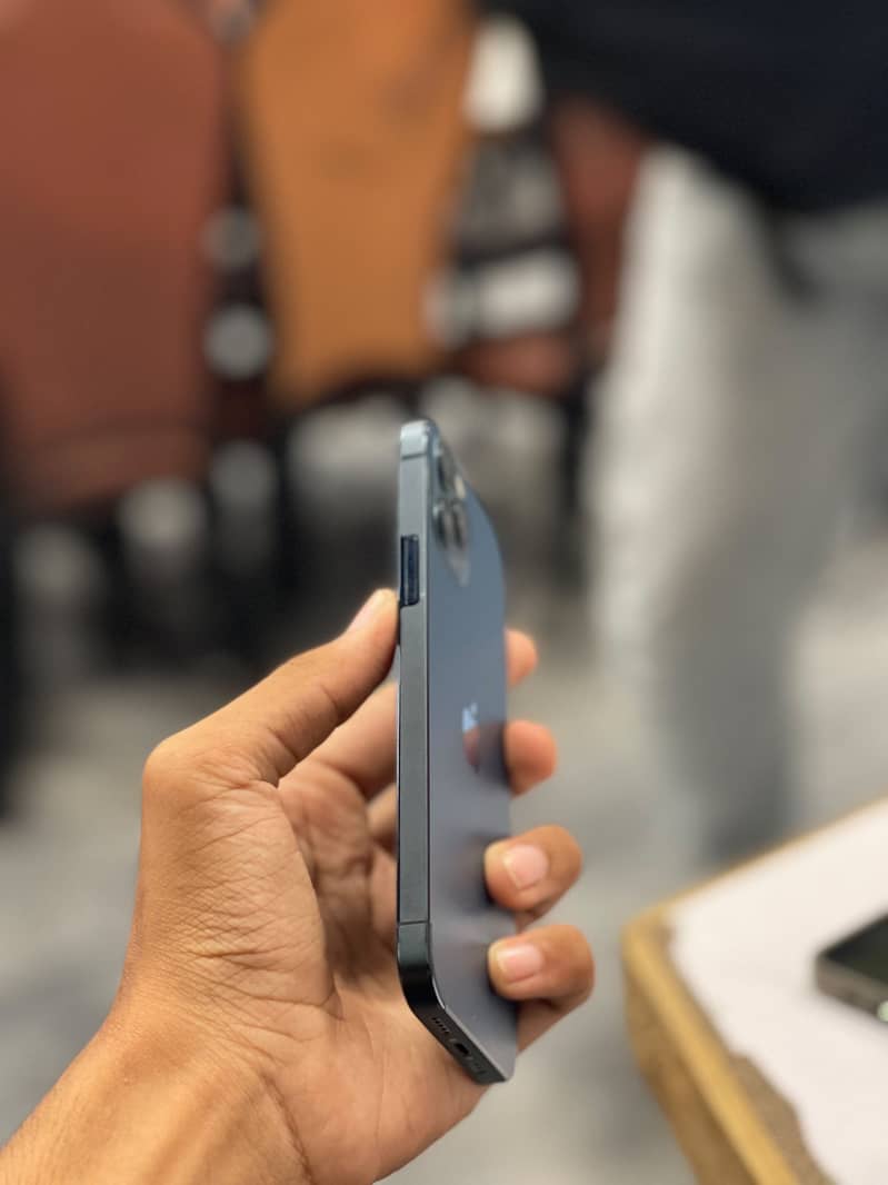 Apple iPhone 12 Pro 1