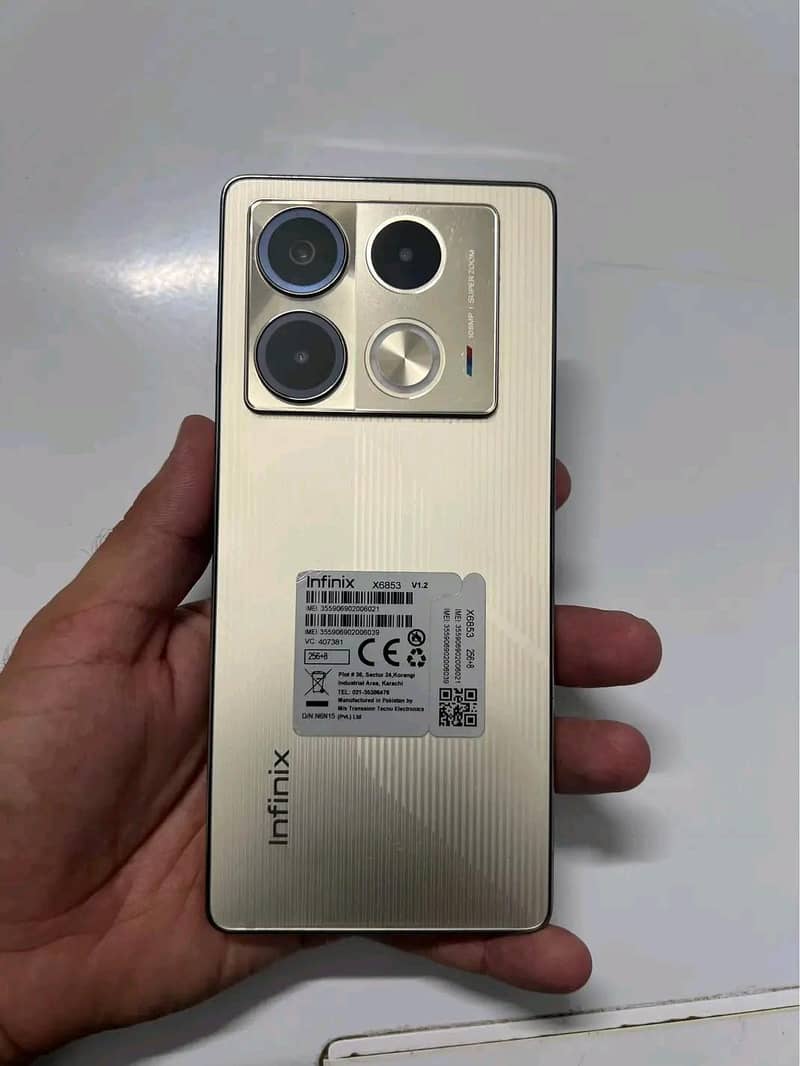 Infinix Note 40 4