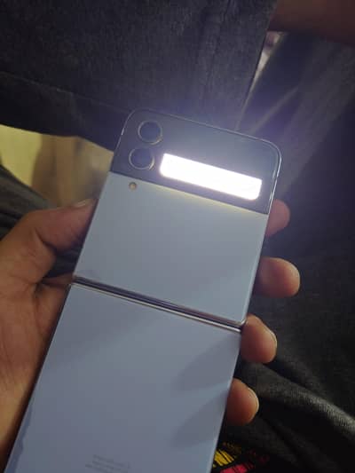 Samsung Mobile Z Flip 4