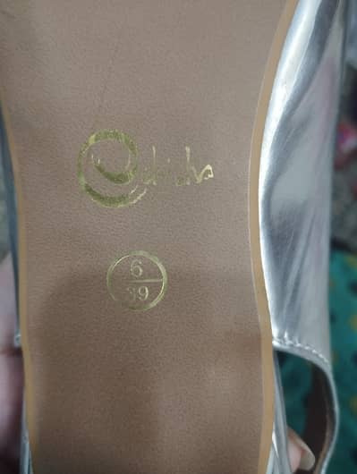 Silver Glossy Pointed Heels