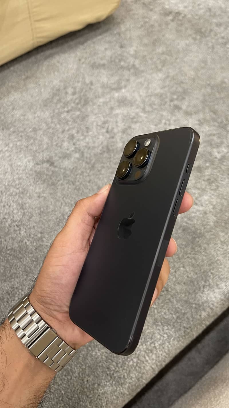 Apple iPhone 15 Pro Max factory unlock 3