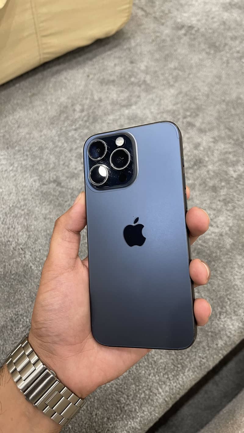 Apple iPhone 15 Pro Max factory unlock 5