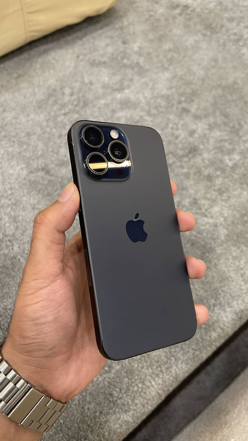 Apple iPhone 15 Pro Max factory unlock 6