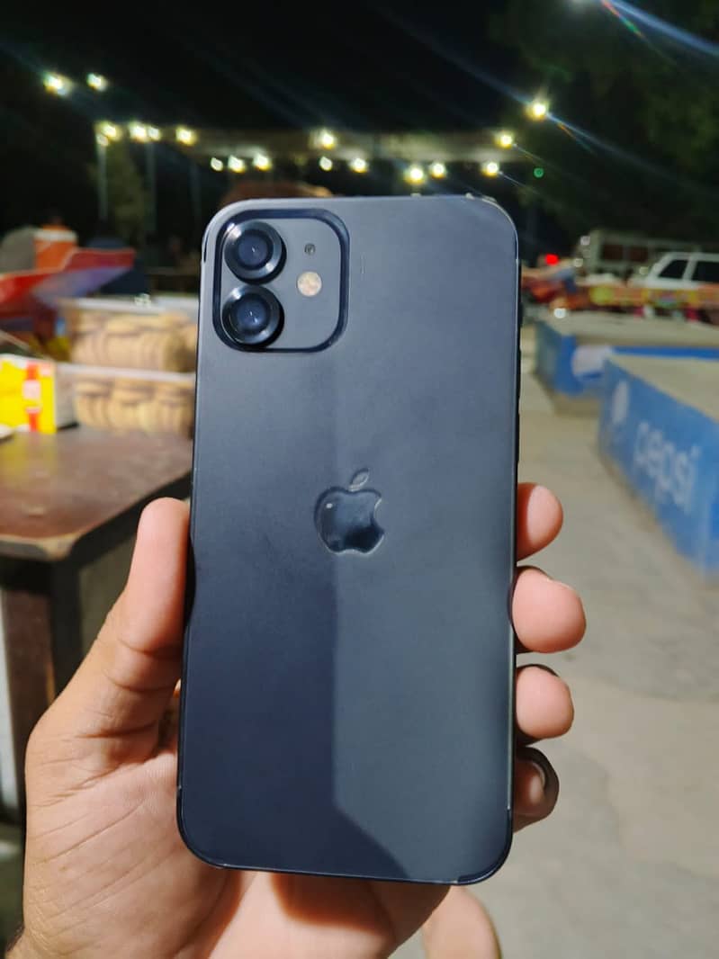 Apple iPhone 12 0
