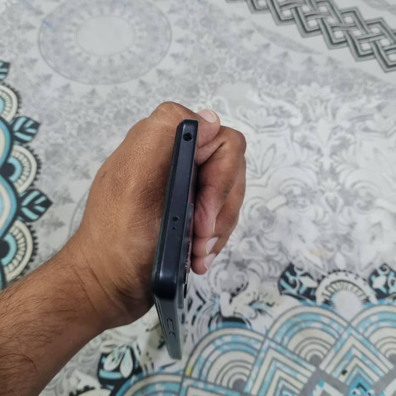 Xiaomi Redmi Note 12 4