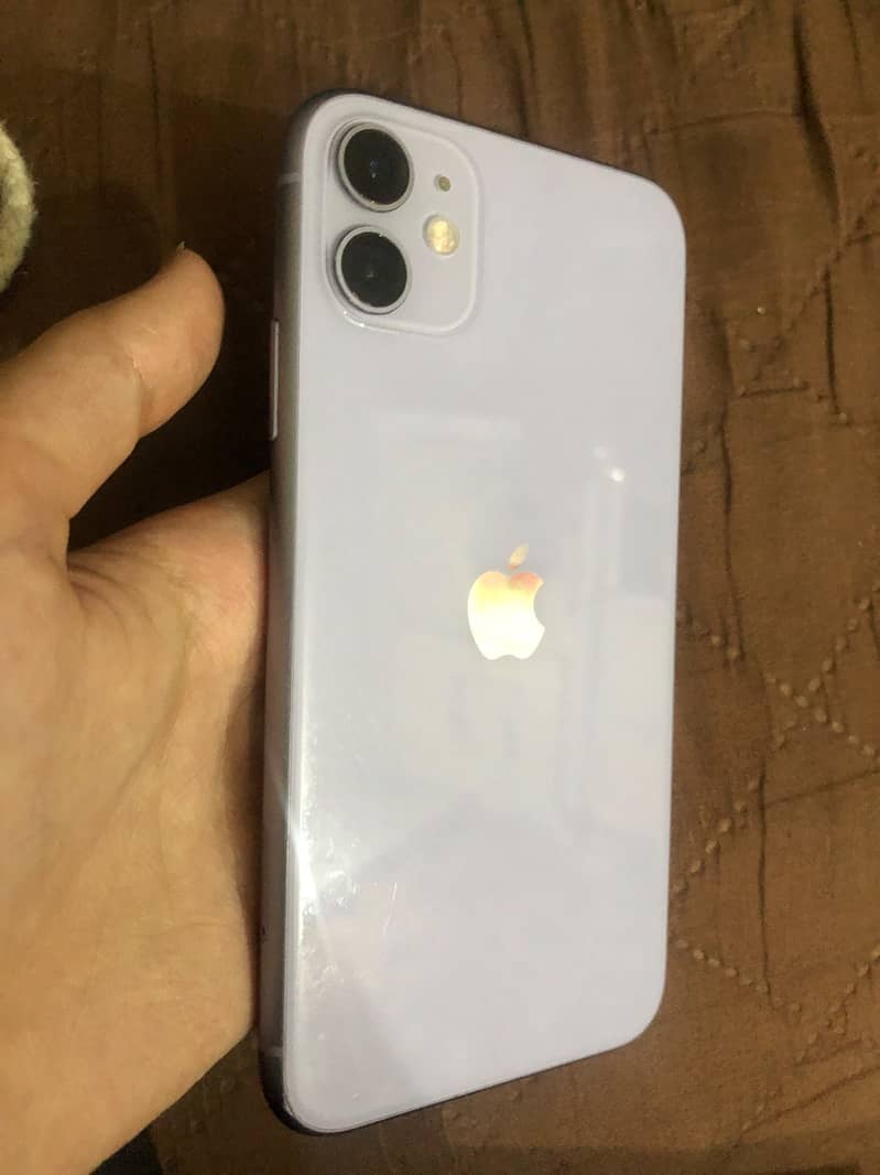 Apple iPhone 11 0
