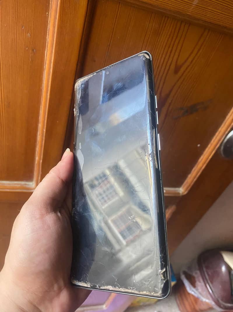 Tecno CAMON 40 Pro 3