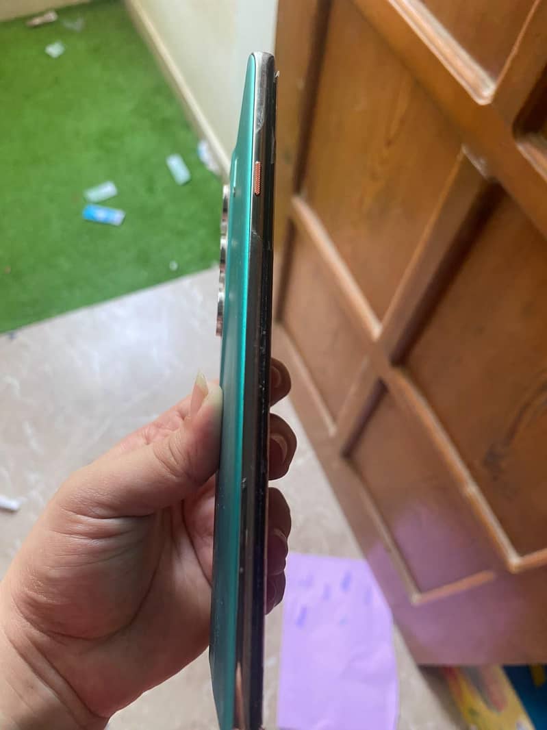 Tecno CAMON 40 Pro 5