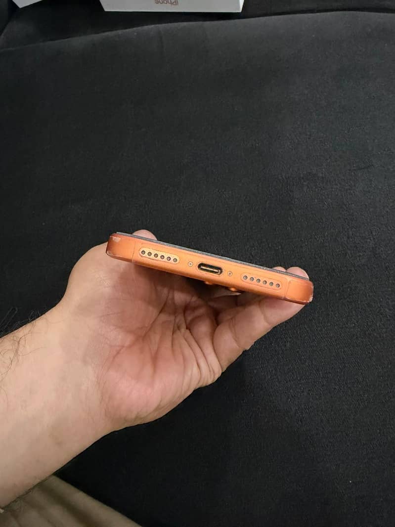 Apple iPhone 17 Pro Max 6