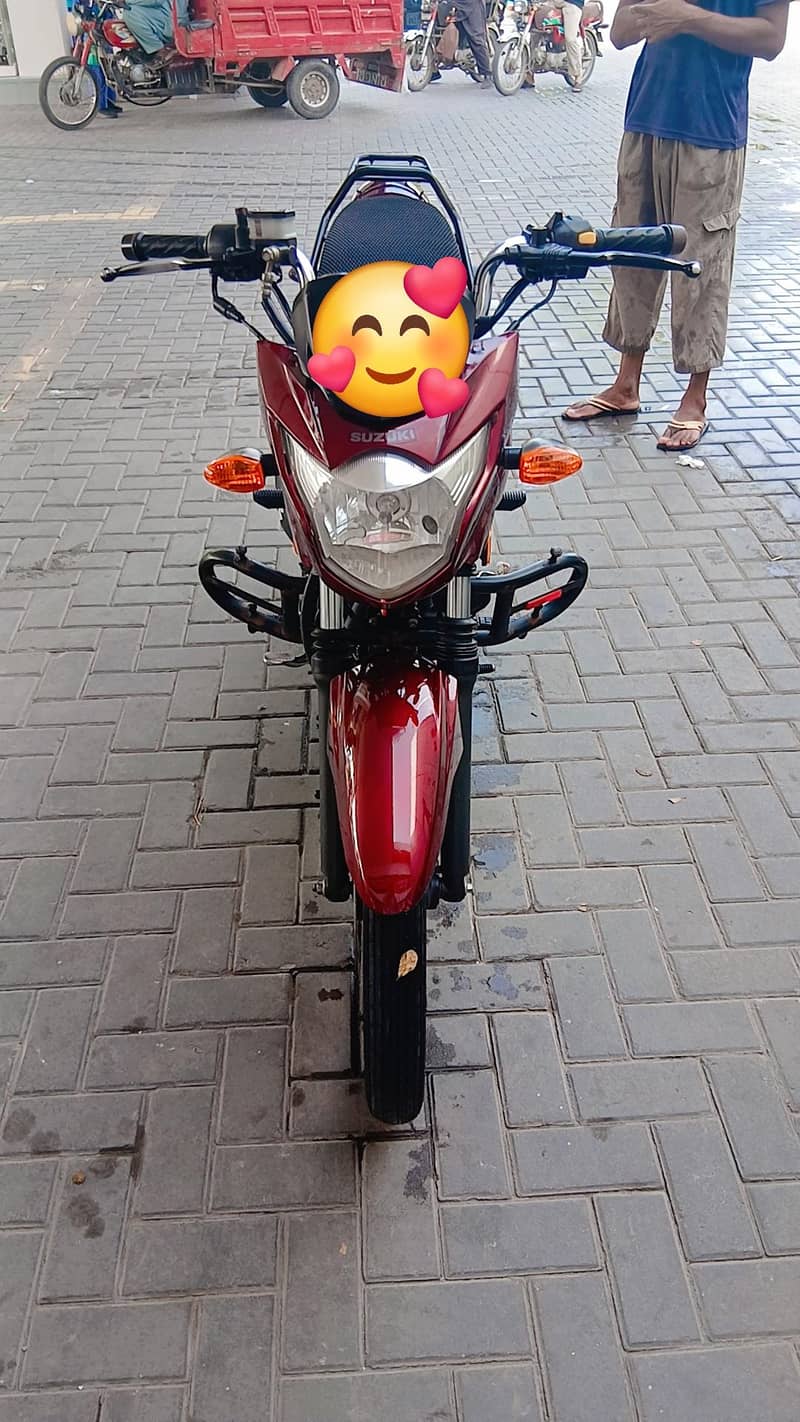 Suzuki GR 150 3
