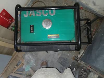 Generator in mint condition.