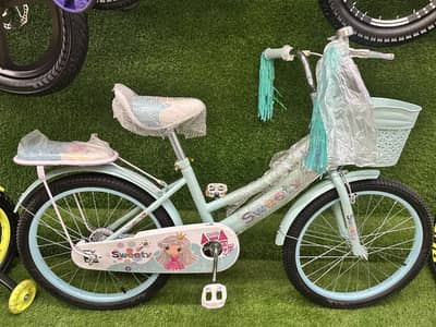 KIDS CYCLES.
