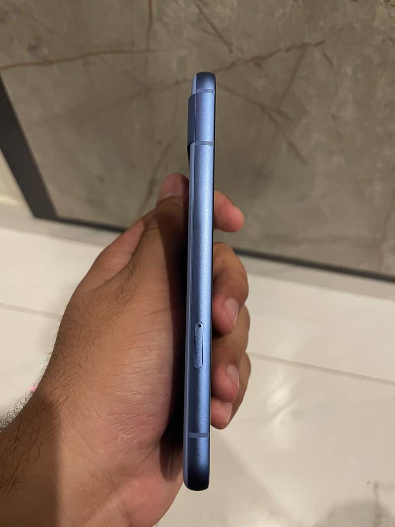Google Pixel 8a 4