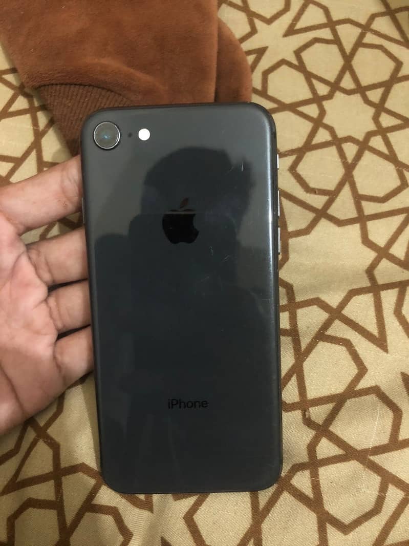 Apple iPhone 8 2