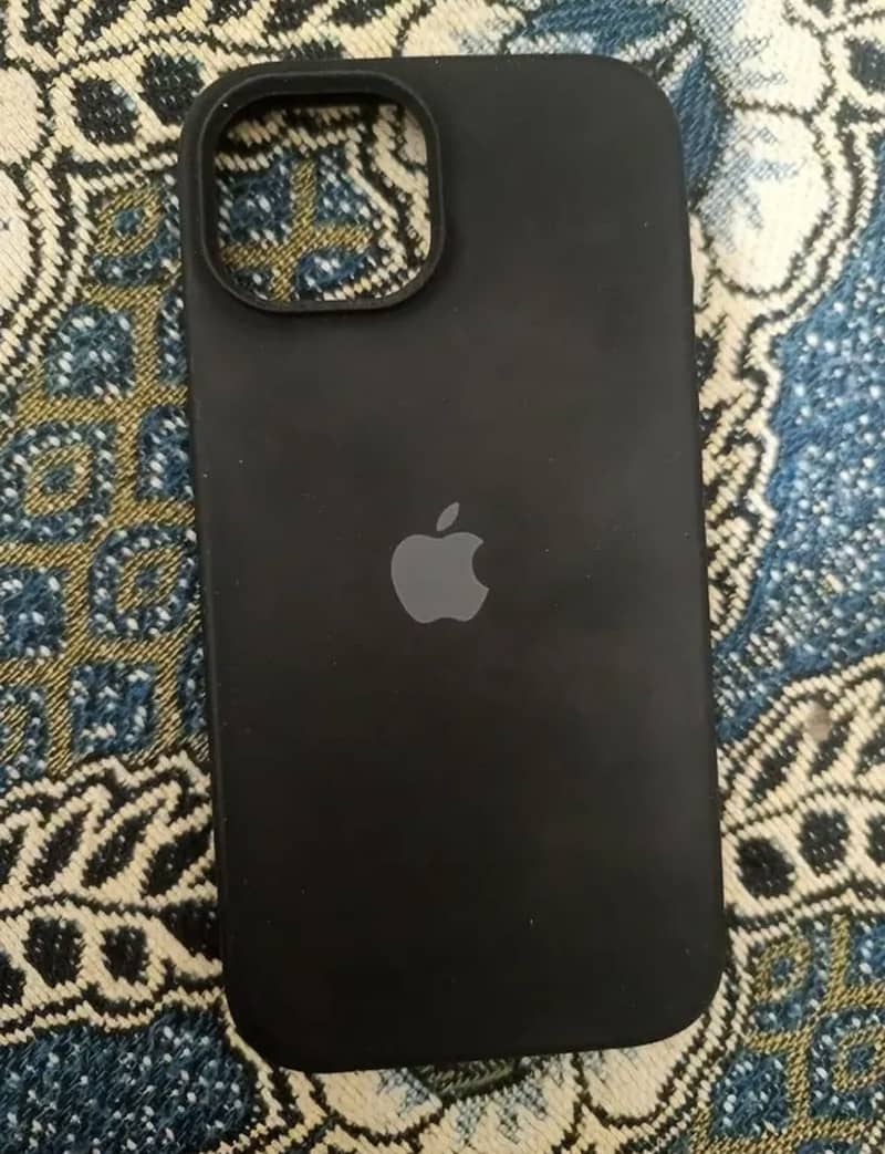 Apple iPhone 15 4