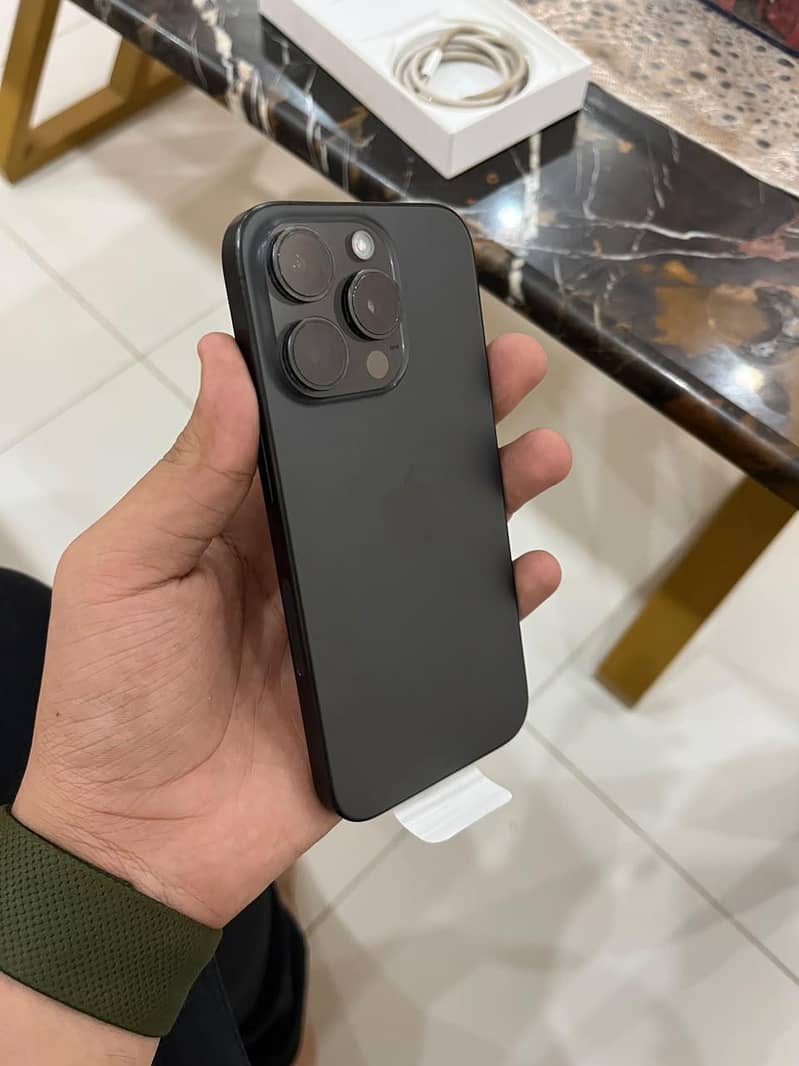 Apple iPhone 15 Pro 5