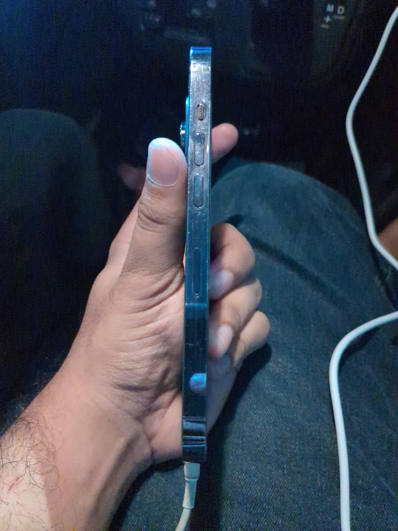 Apple iPhone 14 Pro 1