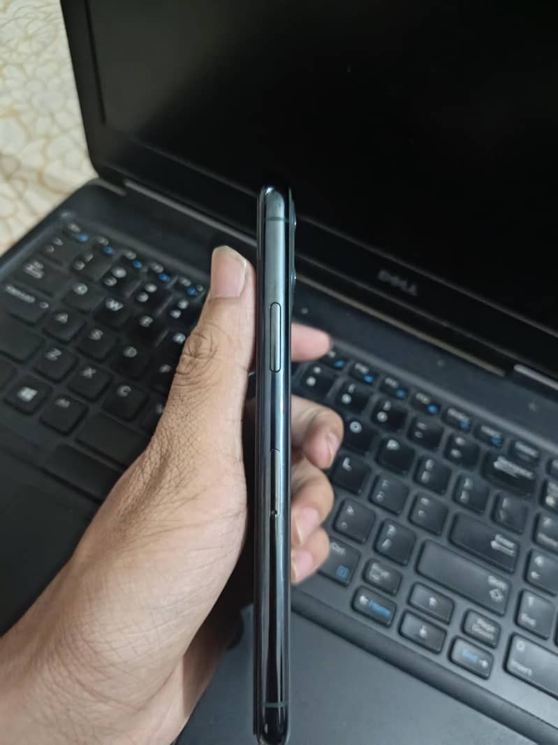 IPhone 11 Pro 10/10 4