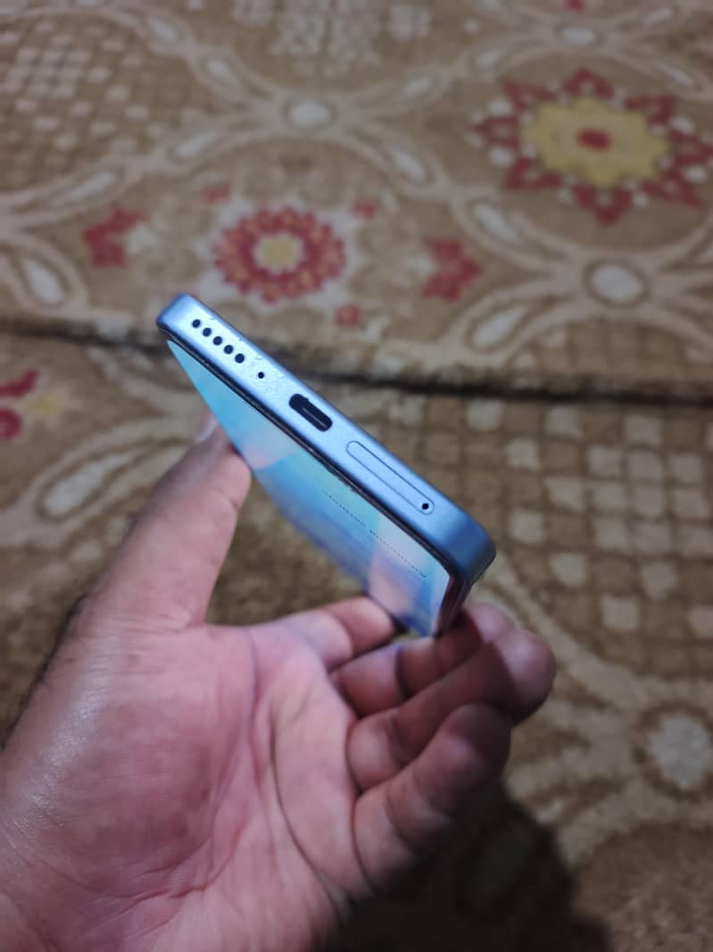 Xiaomi Redmi Note 13 0
