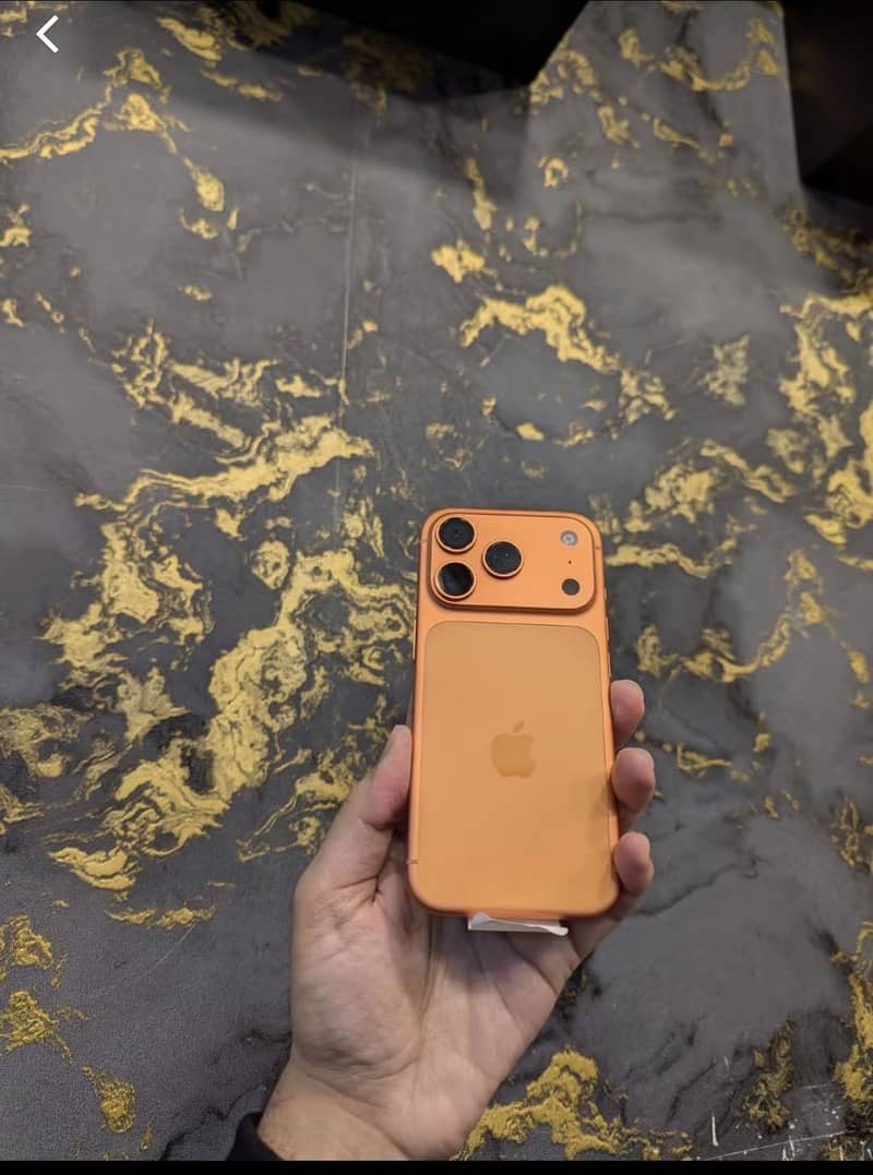 Apple iPhone 17 Pro 0