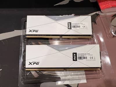 XPG SPECTRIX D50 RGB 16GB (8x2) DDR4 3200MHz CL16 White RAM