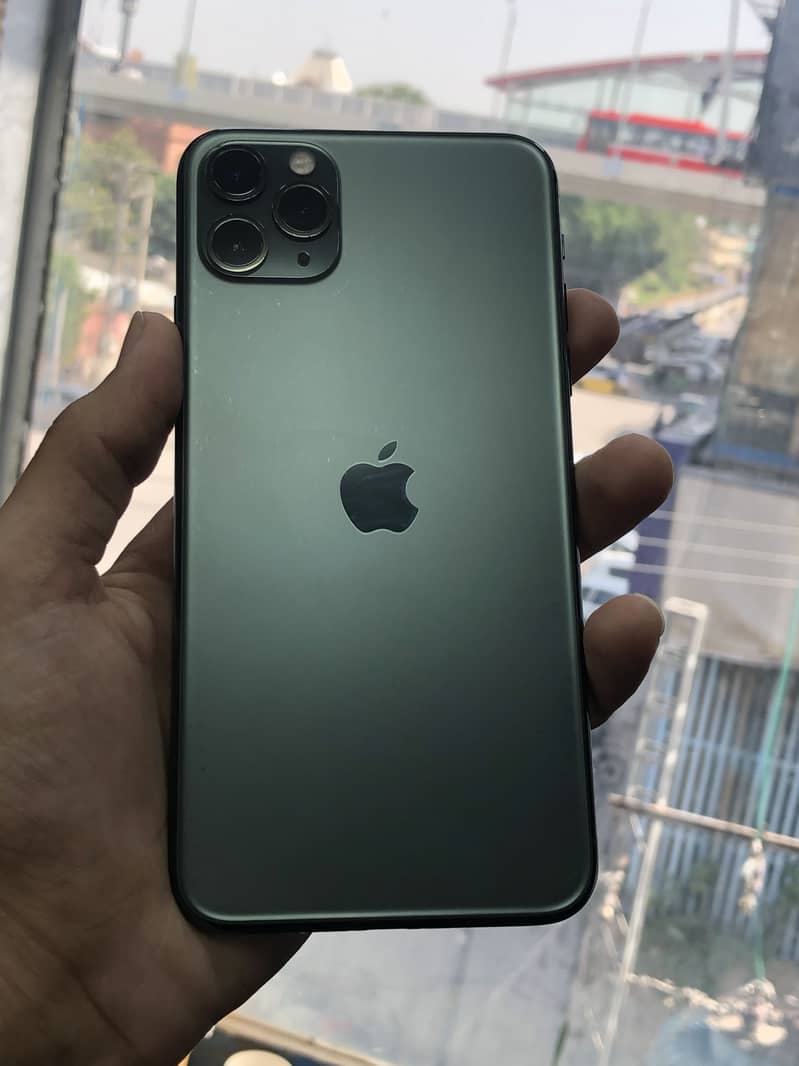 Apple iPhone 11 Pro Max 2