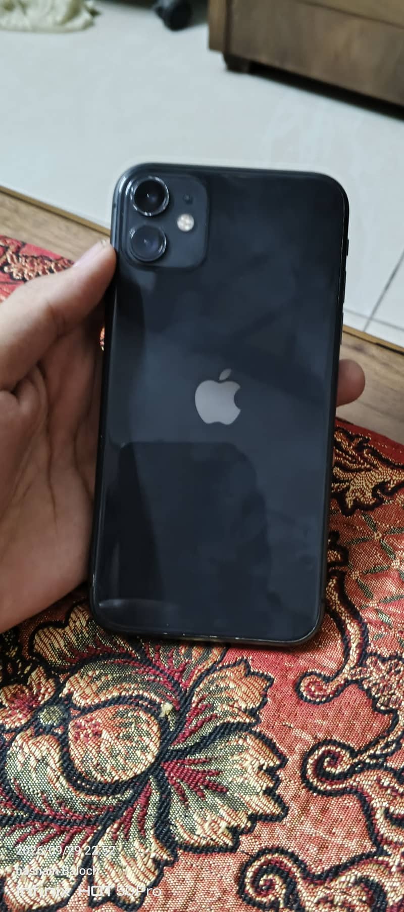 Apple iPhone 11 4