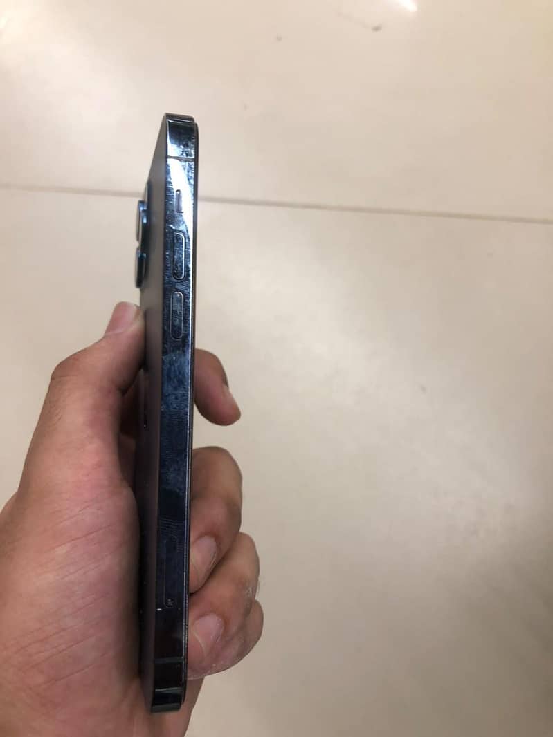Apple iPhone 12 Pro Max 0