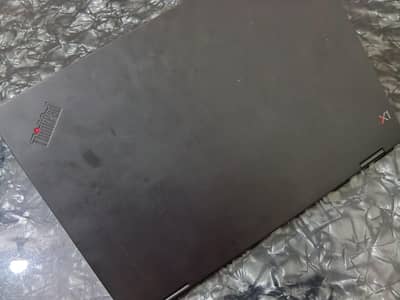 lenovo x1 yoga I 7 8 gen touch 360