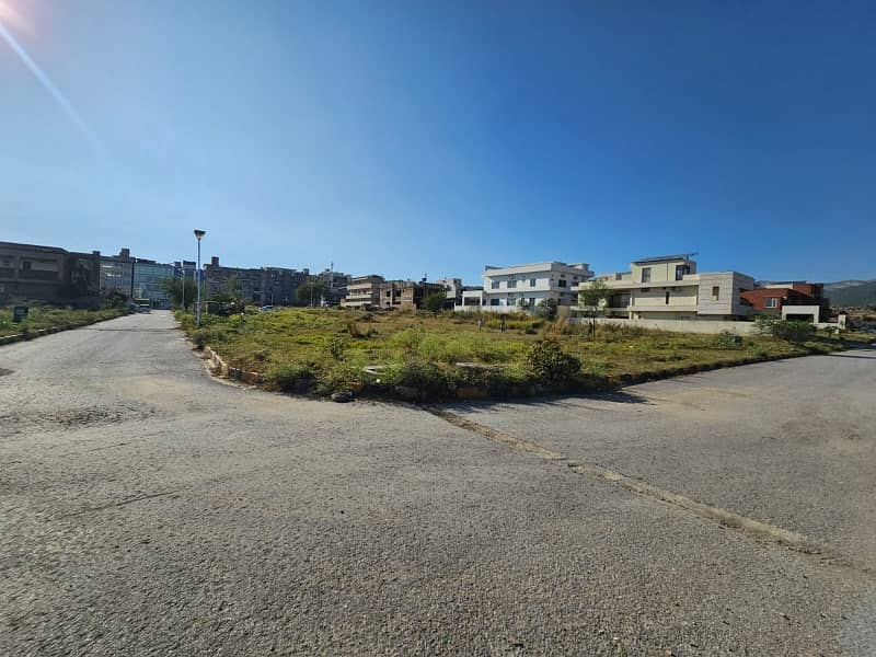 Get Your Dream Residential Plot In E-11 2