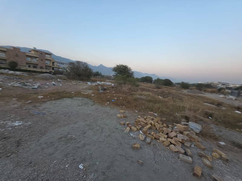 Get Your Dream Residential Plot In E-11 12