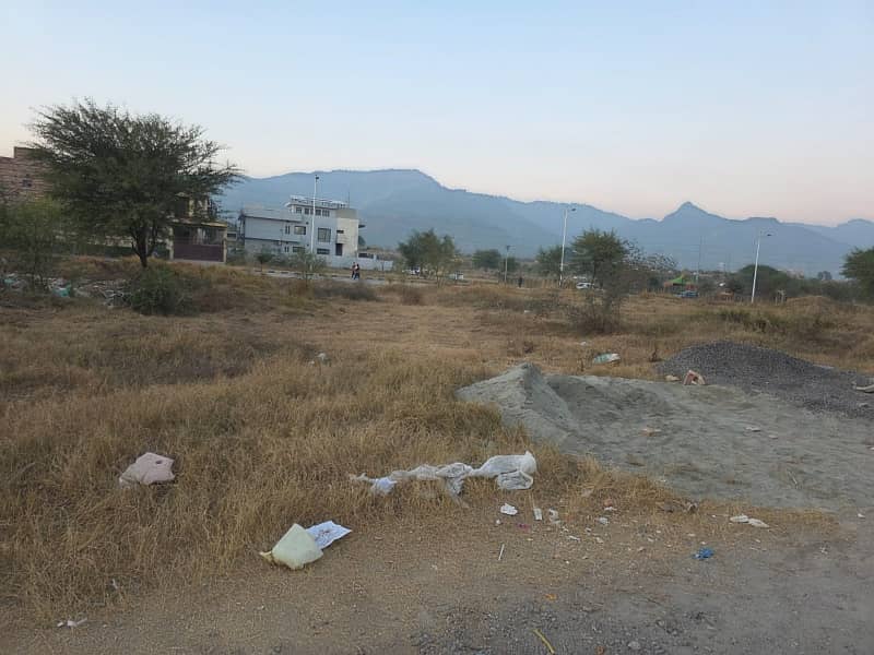 Get Your Dream Residential Plot In E-11 17