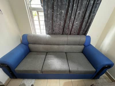 5 Seater Sofas + Center Table